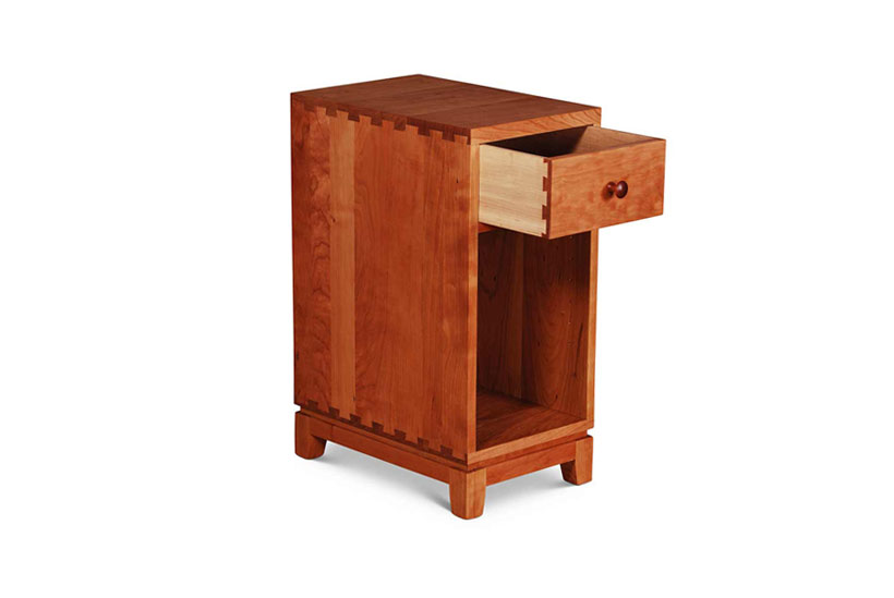 Narrow Dovetail One Drawer Nightstand Open